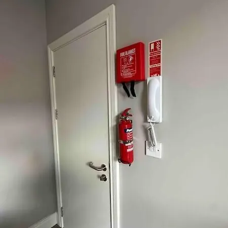 Private Cosy Studio - A1 Location *
