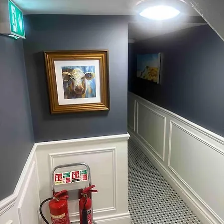 Private Cosy Studio - A1 Location Apartment *